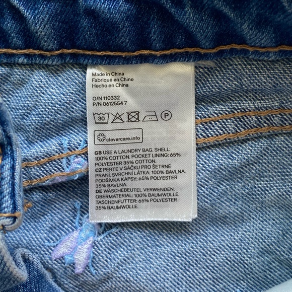 H&M Embroidered Bug Cheeky Jean Shorts - Picture 5 of 5